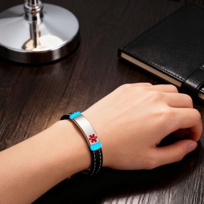 Personalized Luminous Medical Alert ID Bracelet with Text, Emergency Contact Wristband, Unisex Daily Jewelry, Birthday Gift for Men/Women/Family