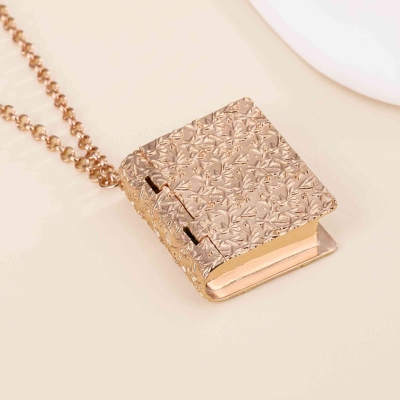 Personalisierte Medaillon-Halskette mit Fotoalbum, gravierte Medaillon-Halskette mit Blumenmuster, Erinnerungsschmuck, Hochzeits-/Jubiläumsgeschenk für Sie/Frauen/Mädchen