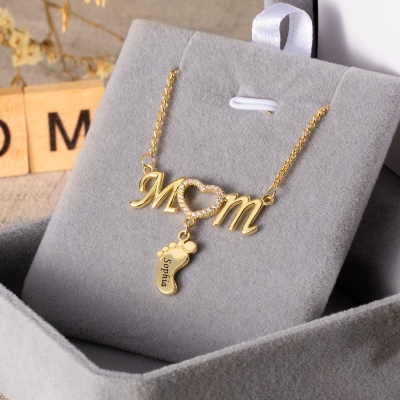 Personalized Mom Necklace with Baby Feet