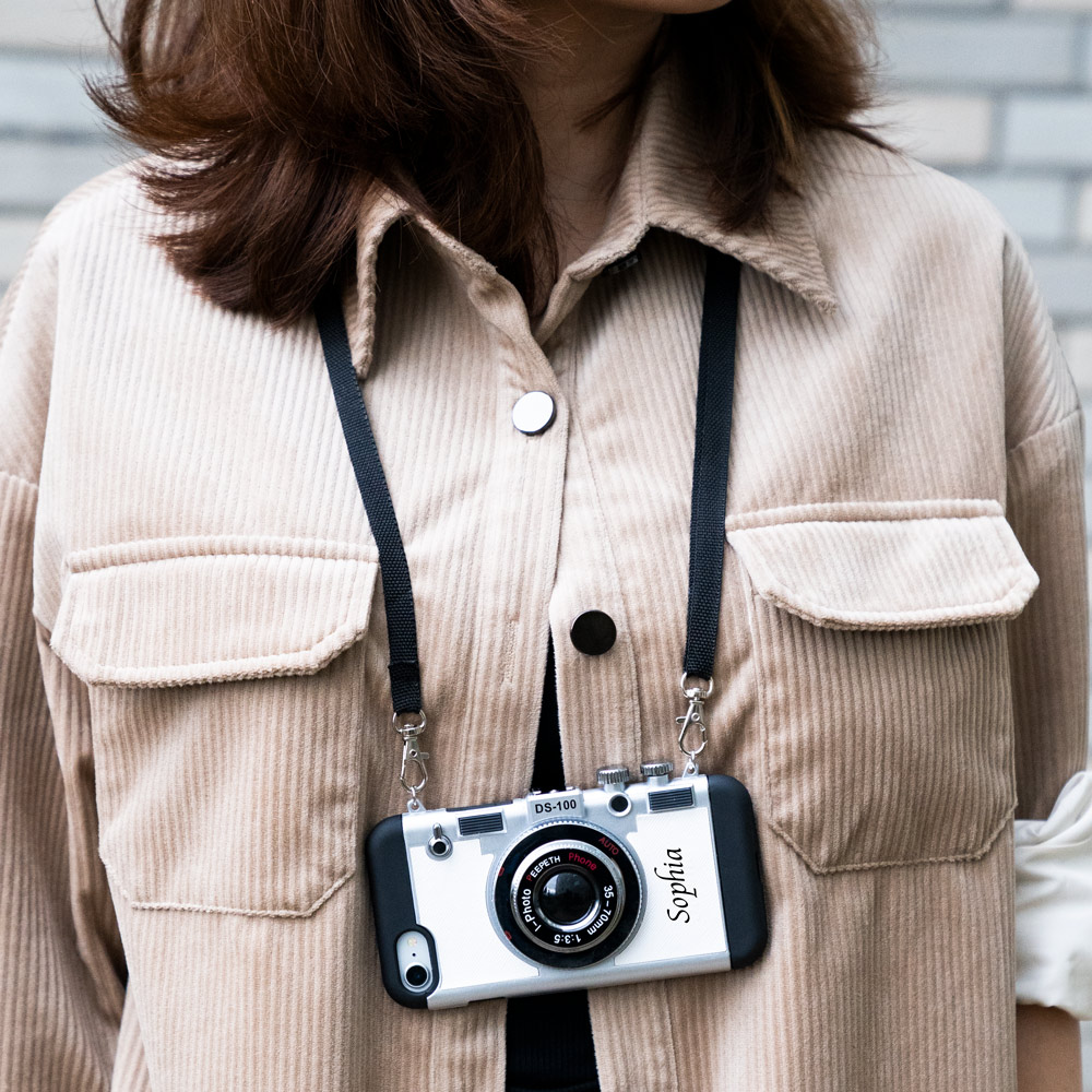 Capa de celular com câmera personalizada Emily em Paris capa para iPhone
