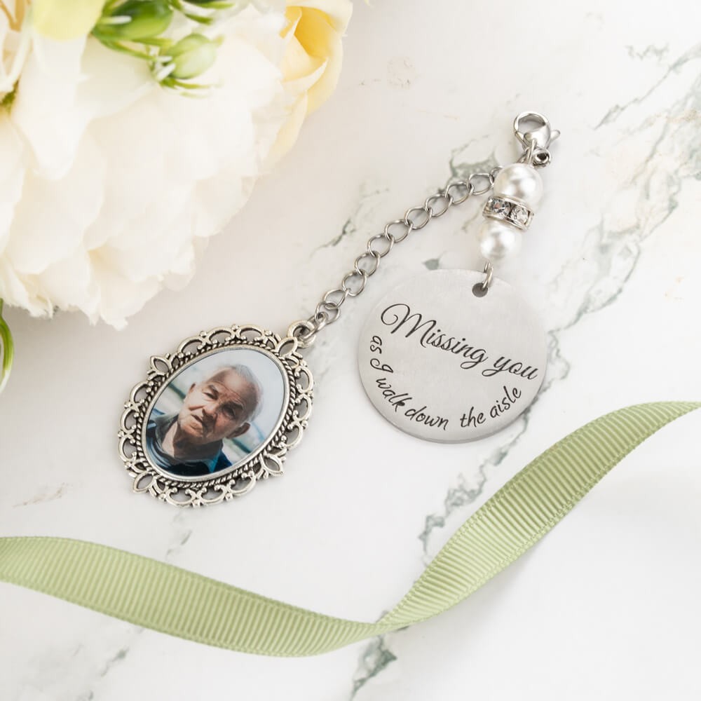Customized Lace Oval Photo Bouquet Charm for Bridal Memorial Bouquet, With Heart Engraved Pendant, Memorial Wedding Gift for Bride