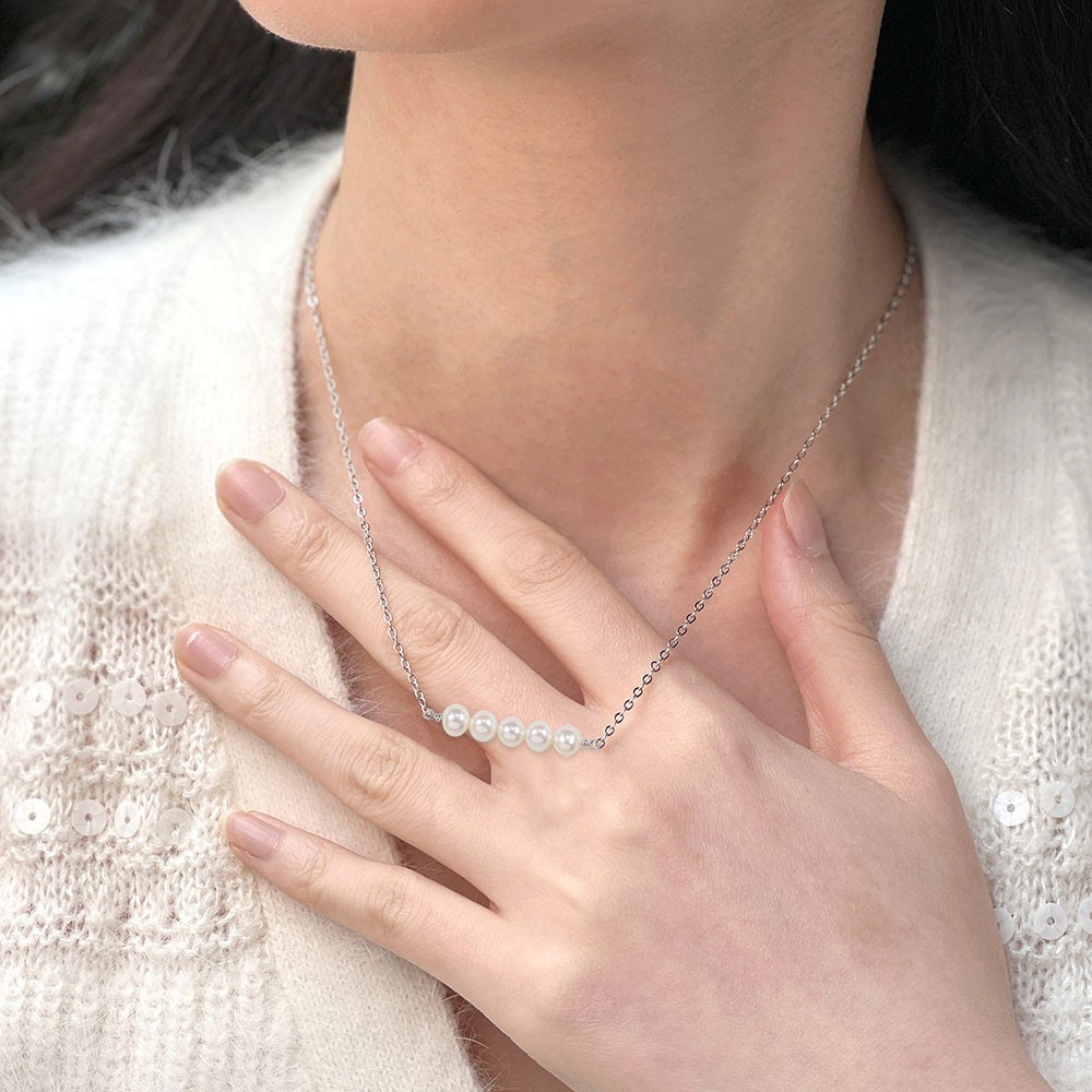 Pearl Bar Necklace
