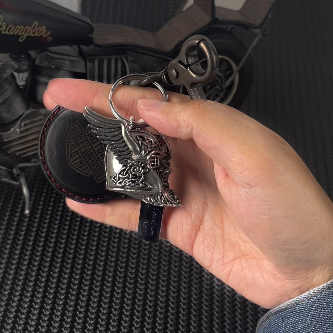 cloches gremlin pour motos