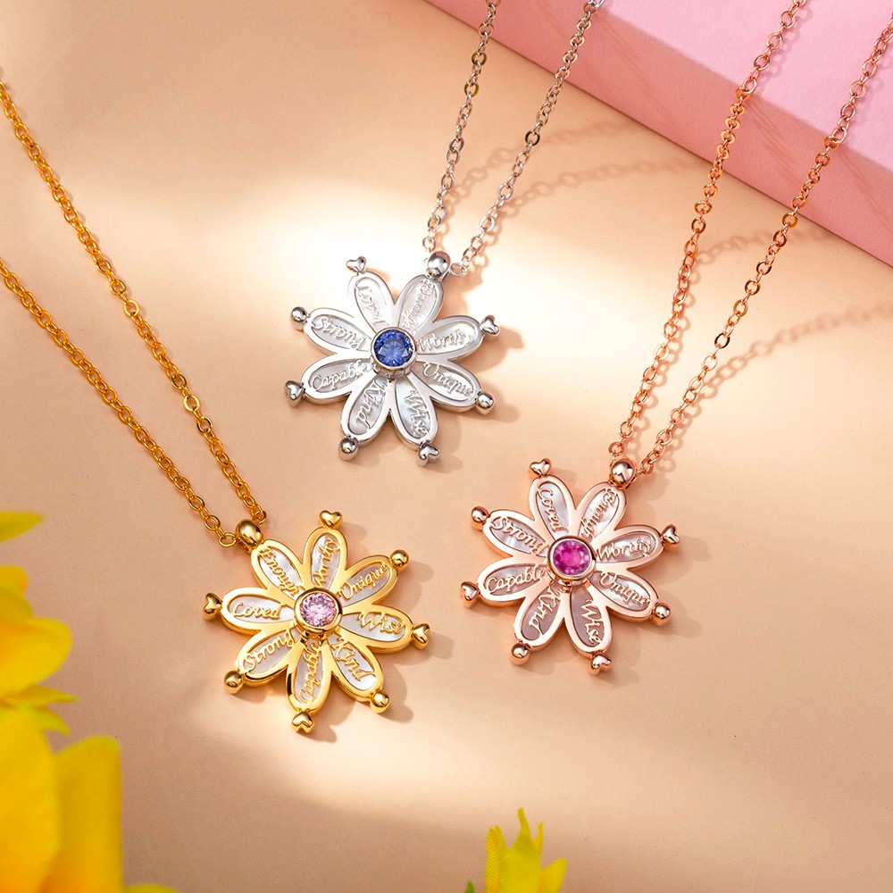 new beginnings daisy necklace