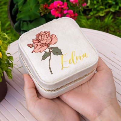 personalized gifts for women
