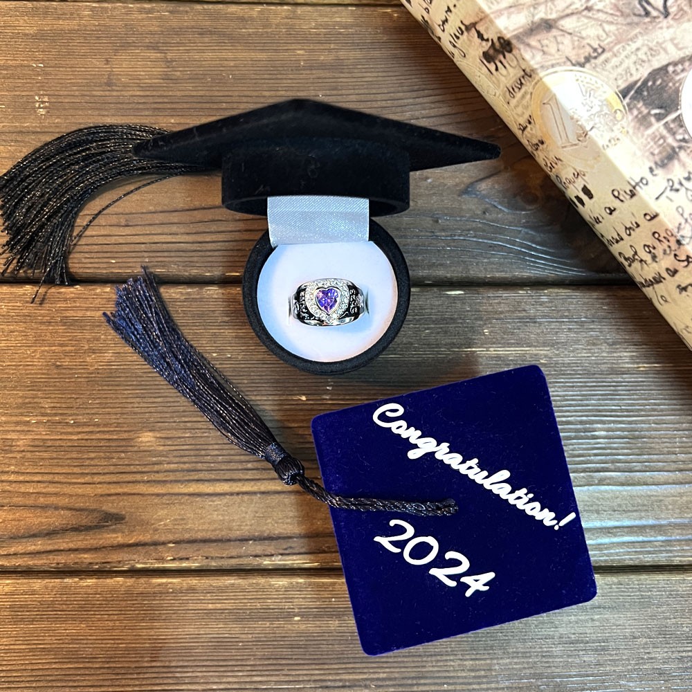 Personalisierte Ringbox zum Schulabschluss, zur Taufe, zur Hochzeit, individuelle Schmuck-Geschenkbox für Sie, Verlobung, Schulmützenvorschlag, Samtetui für Mädchen und College