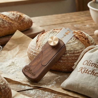 Custom Name Bread Scoring Lame Scorer Knife, Sourdough Baking Chef Kitchen, Kitchen Accessory, Housewarming/Birthday Gift for Bakers/Bakers/Family
