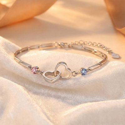 Personalisiertes Armband mit Geburtssteinen und ineinander verschlungenen Herzen für Mutter und Tochter, Sterlingsilber 925, Familienarmband, Geburtstags-/Muttertagsgeschenk für sie/Mama/Tochter