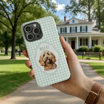 Telefoonhoesje met gepersonaliseerd huisdierportret en ruitjespatroon, inclusief naam, MagSafe-compatibel, slank en stevig hoesje voor iPhone/Samsung, verjaardagscadeau voor huisdiereigenaren/dierenliefhebbers.