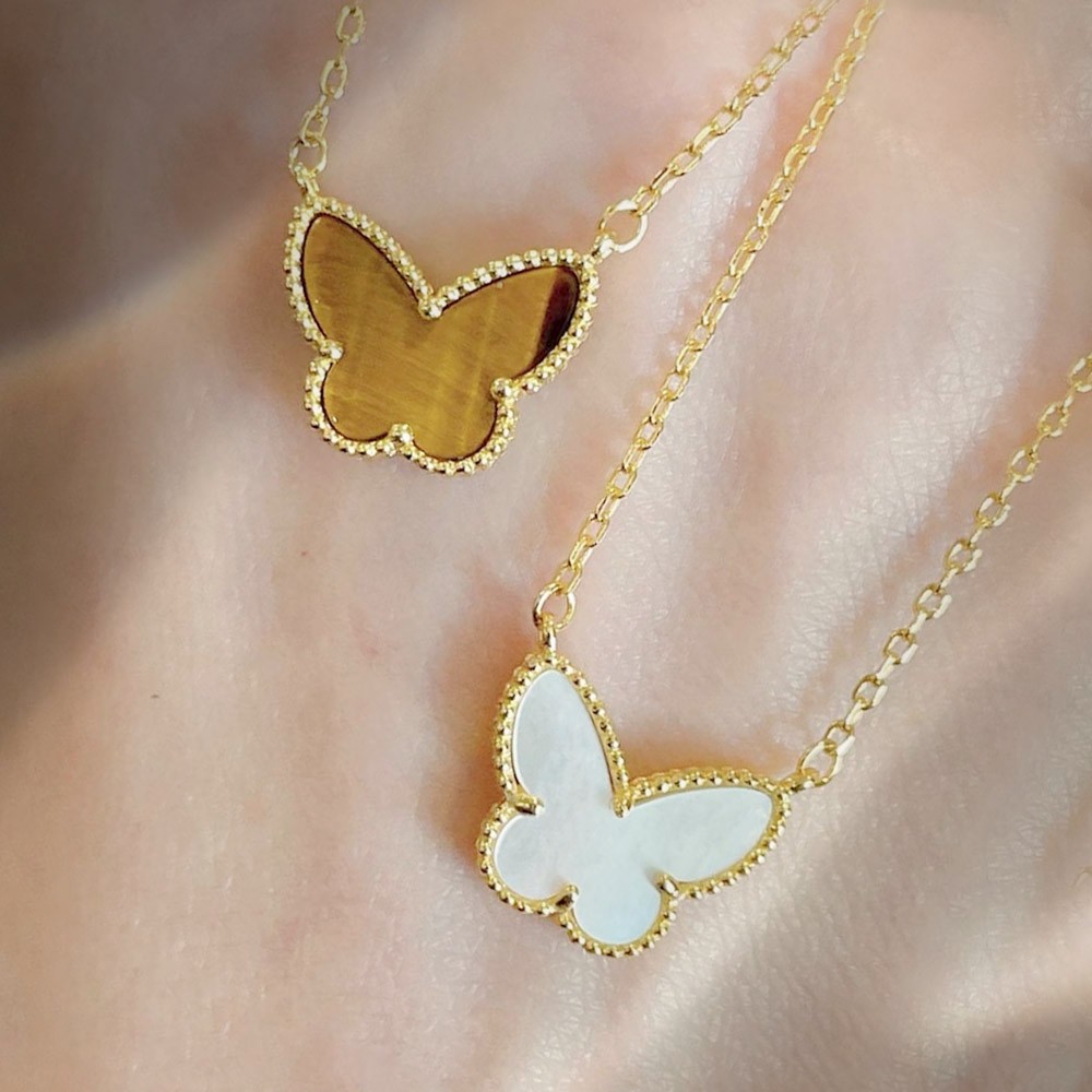 collier papillon doré