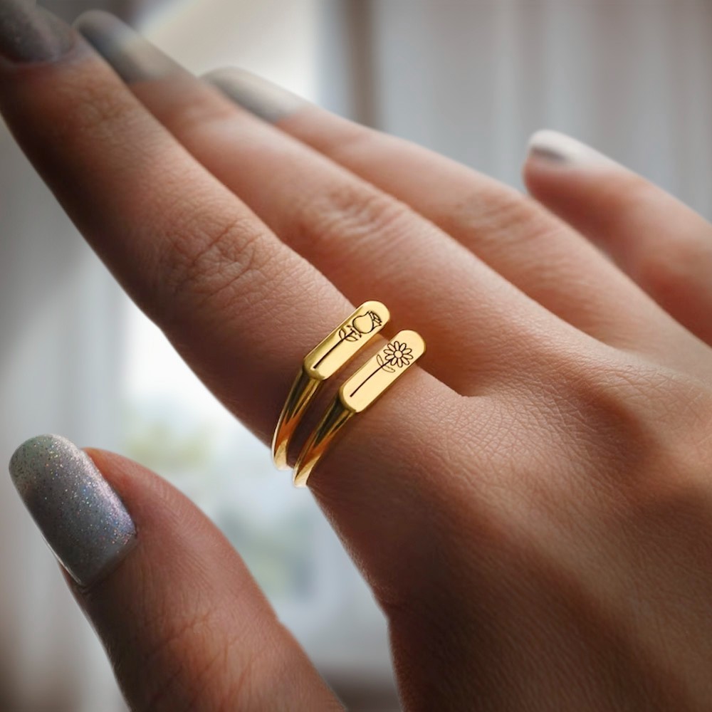 bague fleur de naissance personnalisée