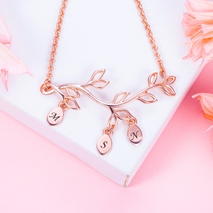 Bracelet de pierre de naissance de branche d'arbre généalogique personnalisé