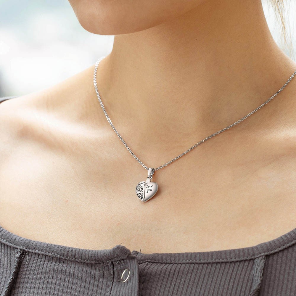 Collana con foto del medaglione vintage, collana con foto del cuore con totem, collana del cuore, gioielli commemorativi, ricordo del cuore, regalo per mamma/nonna