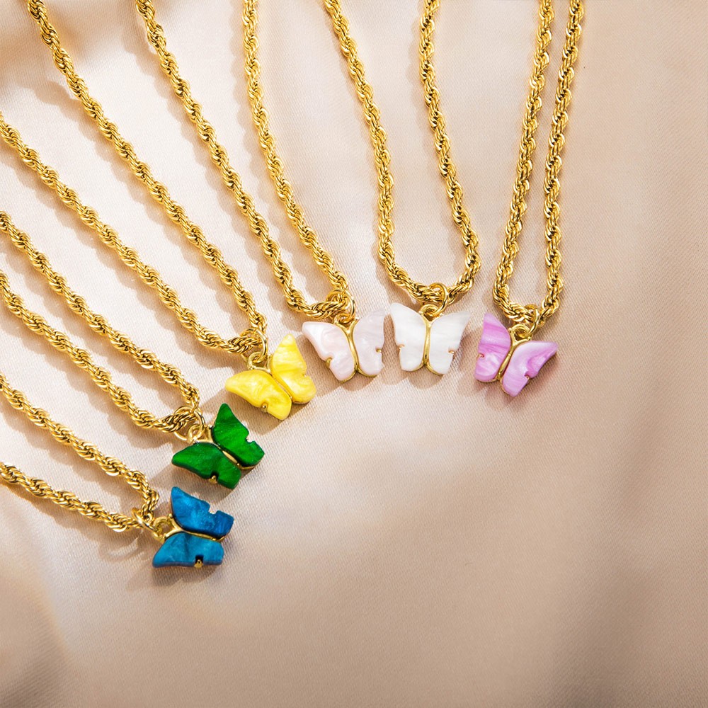 gold necklace