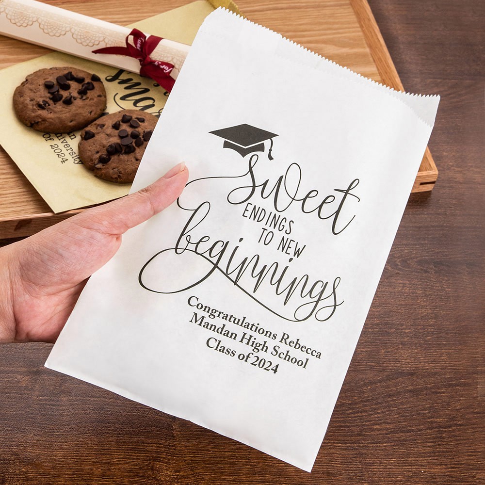 Sacs de faveur de graduation personnalisés, lot de 20, classe de 2023, sacs de biscuits/bonbons, décorations de graduation, fête de remise des diplômes, cadeau de diplômé pour elle/lui