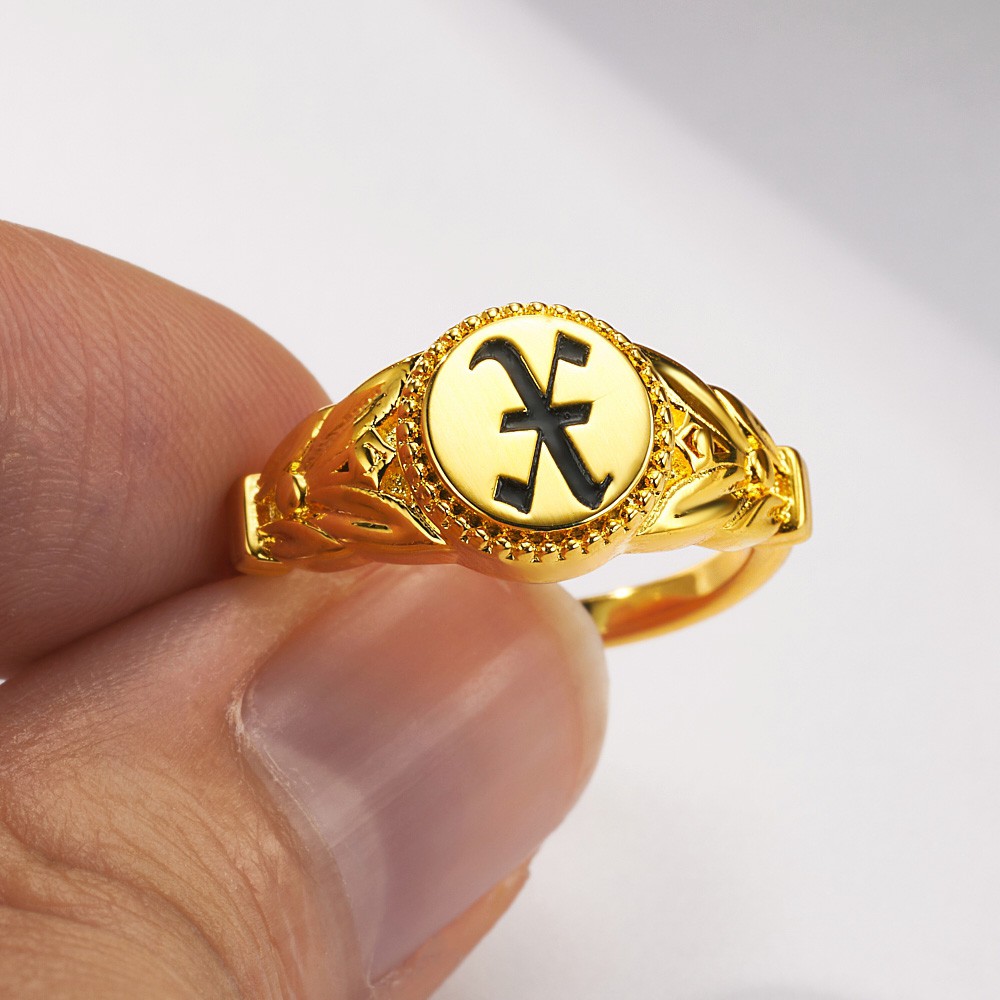 Bague chevalière initiale personnalisée, bague gothique vintage personnalisée, bijoux gothiques délicats en argent sterling 925, cadeau d'anniversaire/fête des mères pour maman/elle/amie