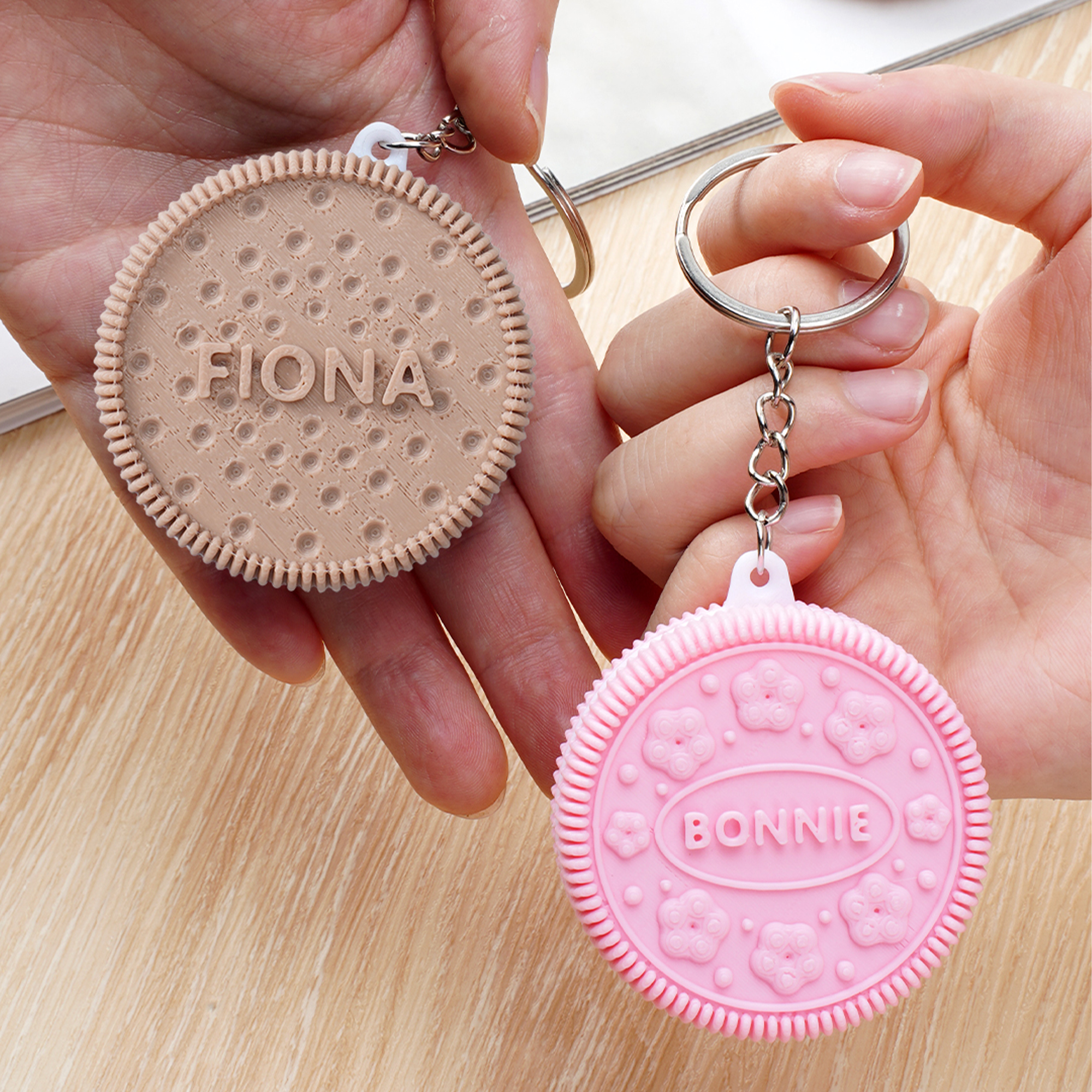 Personalized Cookie Keychain with Name, 3D Printed Biscuit Keyring Personalized Cookie Keychain with Name, 3D Printed Biscuit Keyring