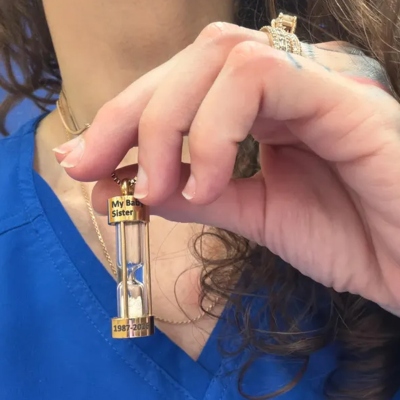 Bijoux commémoratifs