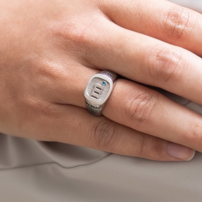 Bague chevalière initiale unisexe en argent sterling carré personnalisé