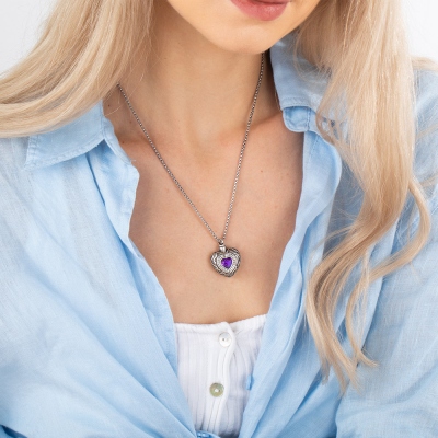 heart pendant necklace