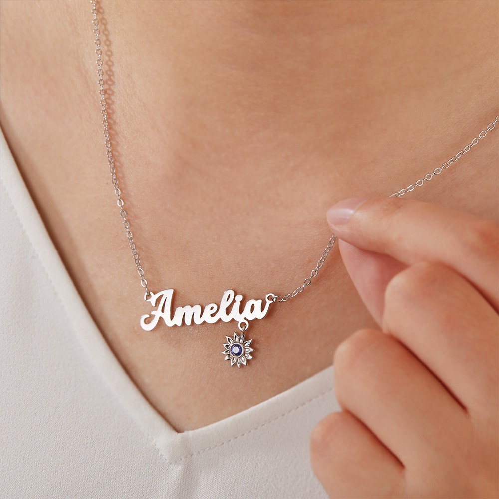 floral necklace