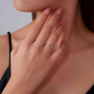 Dainty