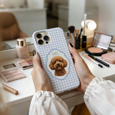 Telefoonhoesje met gepersonaliseerd huisdierportret en ruitjespatroon, inclusief naam, MagSafe-compatibel, slank en stevig hoesje voor iPhone/Samsung, verjaardagscadeau voor huisdiereigenaren/dierenliefhebbers.
