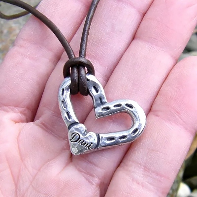 Personalized Name Horseshoe Heart Necklace, Hand Hammered Lucky Pendant, Rustic Western Jewelry, Birthday Gift for Equestrian/Western Lovers/Women