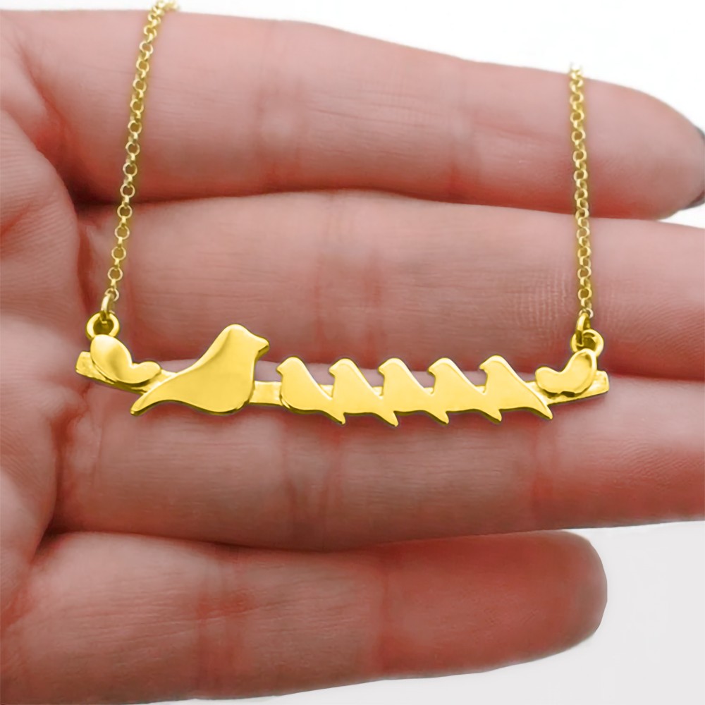 Collier personnalisé de famille d'oiseau, oiseau de mère avec 1-5 oiseaux de bébé, enfants de 1 jusqu'à 5, collier pour le cadeau de jour de mère
