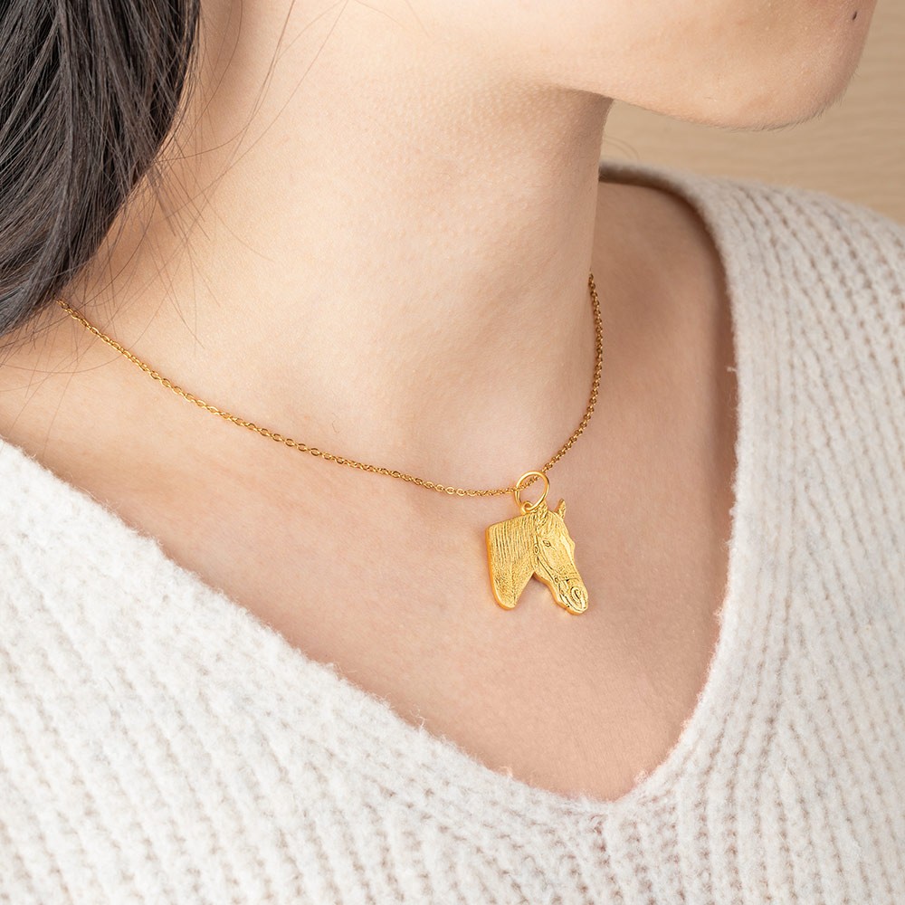 photo necklace