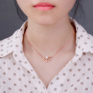 necklace for girlfriend