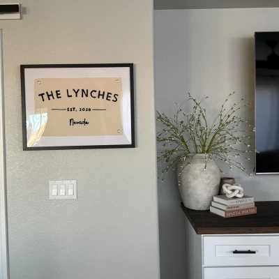 Custom Minimal Family Name Canvas Banner, Natural Embroidery Established Year Wall Flag, Living Room Entryway Decor, Housewarming Gift for Family
