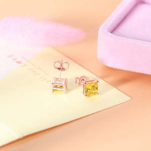 customized earrings