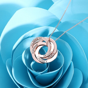 interlocking rings necklace