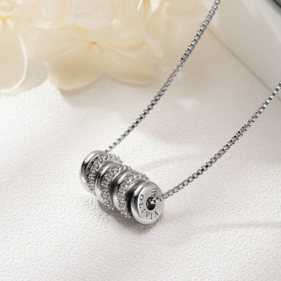 Collier de perles de famille nom personnalisé pour maman