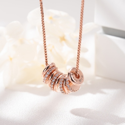 Collier de perles de famille nom personnalisé pour maman