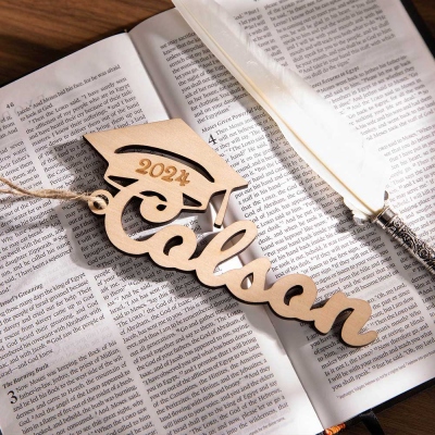 Personalized Wooden Graduation Cap Tag