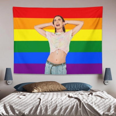 Op maat gemaakt wandtapijt met kleurrijke strepen van de Amerikaanse vlag, een schattige patriottische wandbanner, kamerdecoratie, cadeau voor Amerikaanse familie/dierenliefhebbers/vrienden.