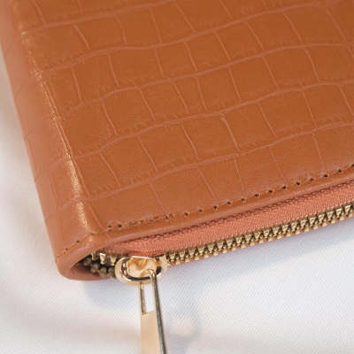 Gepersonaliseerde leren naaldenhouder met geboortebloem en naam, vintage naai- en haaknaaldetui met ritssluiting, reisorganizer voor knutselspullen, cadeau voor breiers
