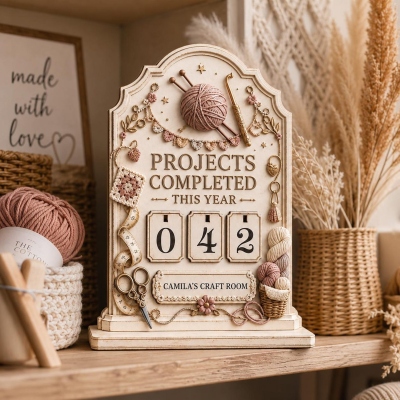 Custom Crochet Project Counter with Name, Wooden Knitting Project Tracker Desk Sign, Craft Room Table Decor, Birthday Gift for Crafters/Girls/Her