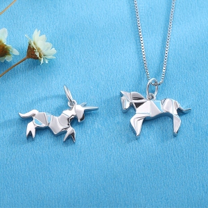 necklace for her