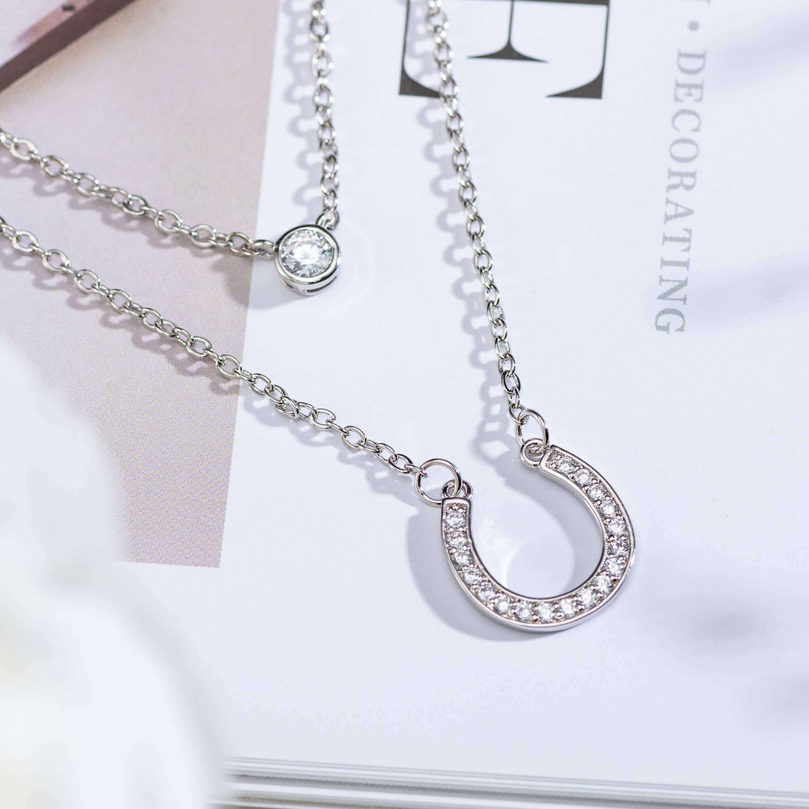 Collier superposé
