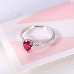 engagement ring