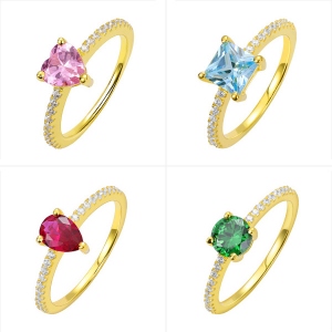 Personalized Single Birthstone Ring in Gold