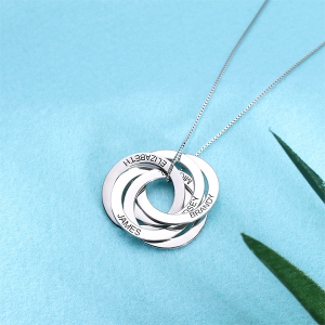 interlocking rings necklace