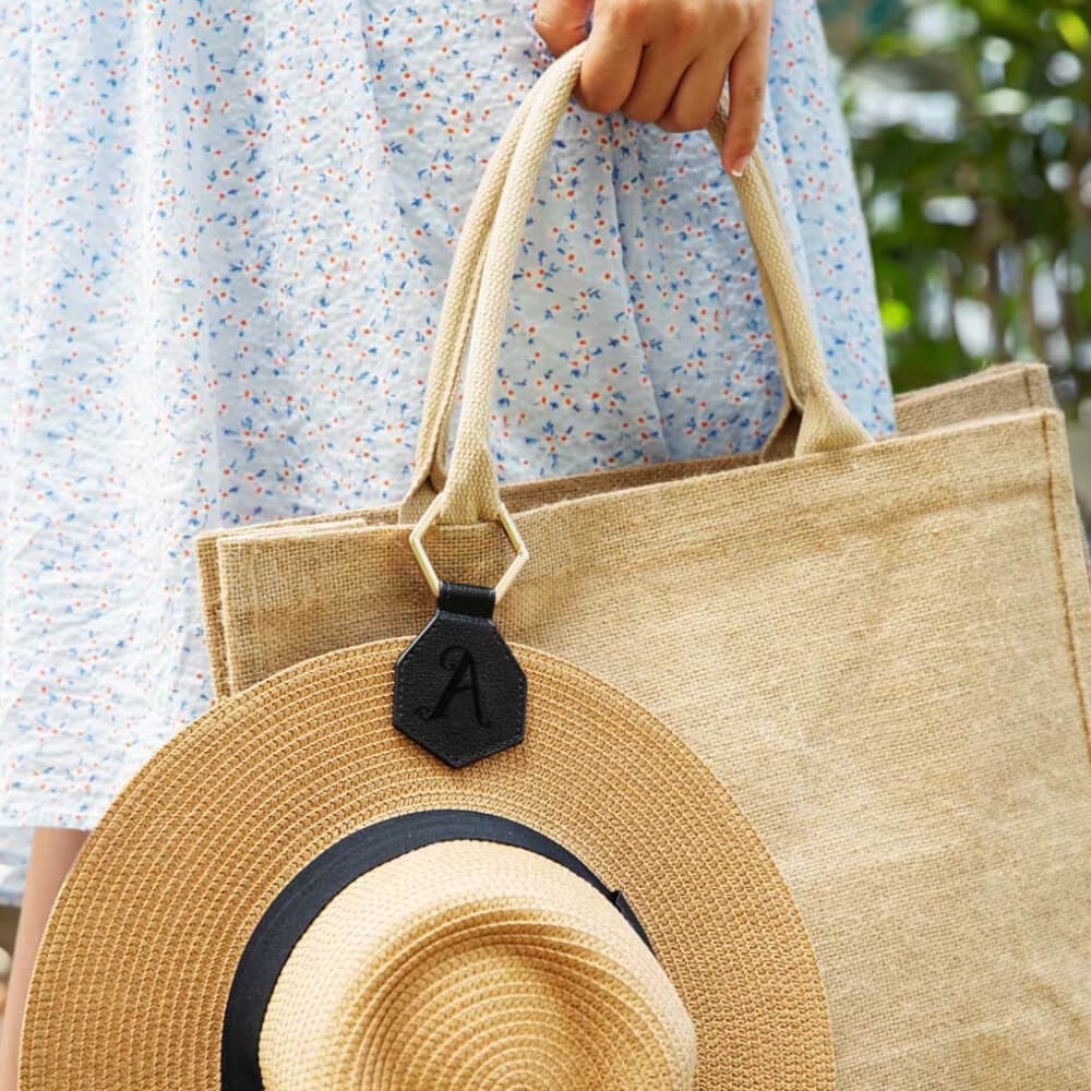 hat clip for travel