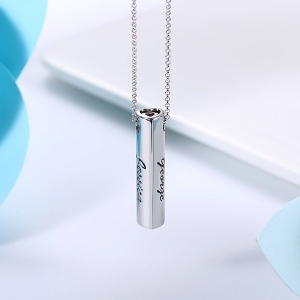 bar necklace