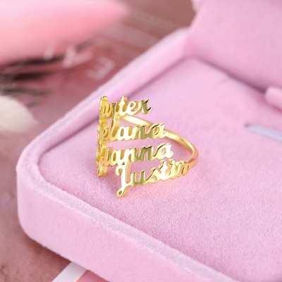 four name ring 