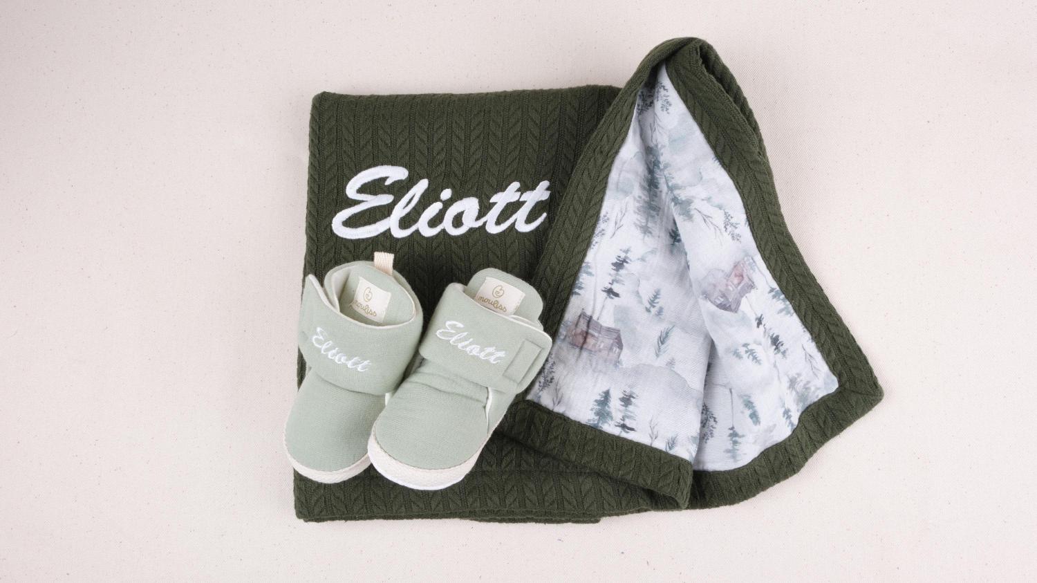 Personalized Baby Blanket & Booties Gift Set • Embroidered Name Newborn Gift • Baby Shower Gift • Custom Baby Gift • Baby Keepsake