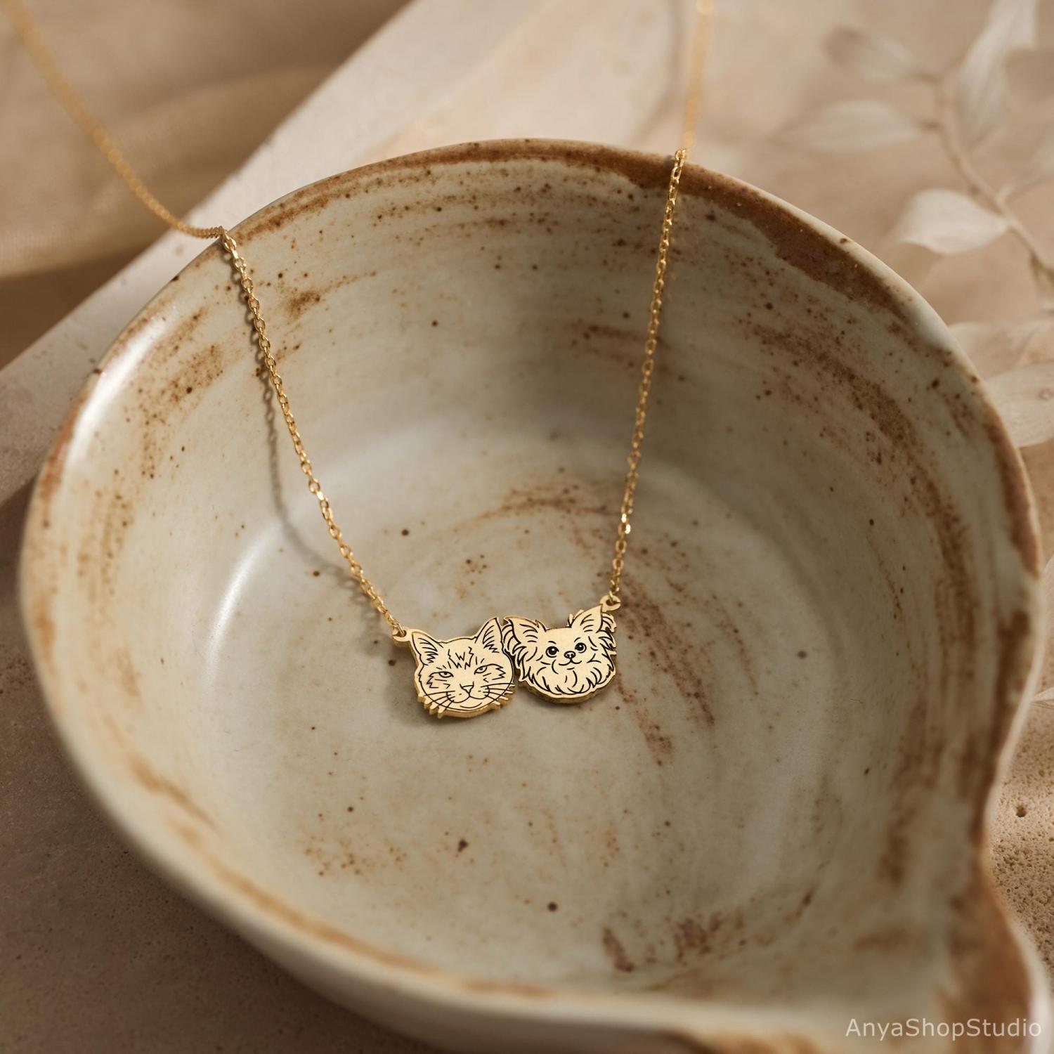 Custom Pet Portrait Necklace, Pet Memorial Jewelry, Pet Name Necklace, Engraved Necklace, Dog & Cat Necklace, Women Necklace, Gift for Her